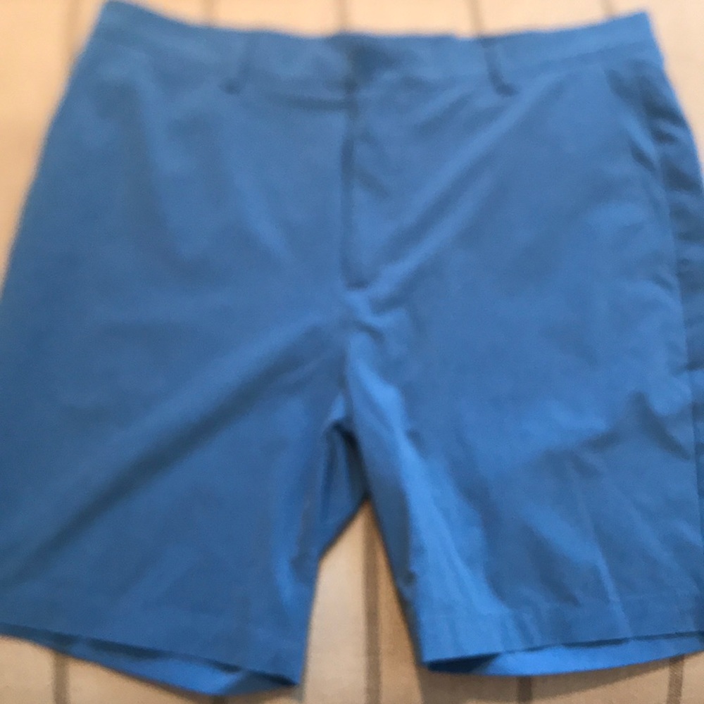 Vineyard vines shorts